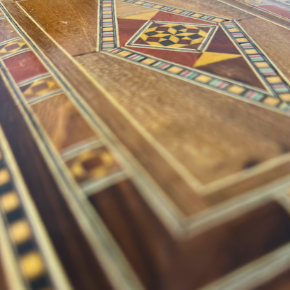 Elegante rechteckige Damaszener-Schmuckschatulle – handgefertigt aus Buchen-, Eukalyptus- und Zitronenholz