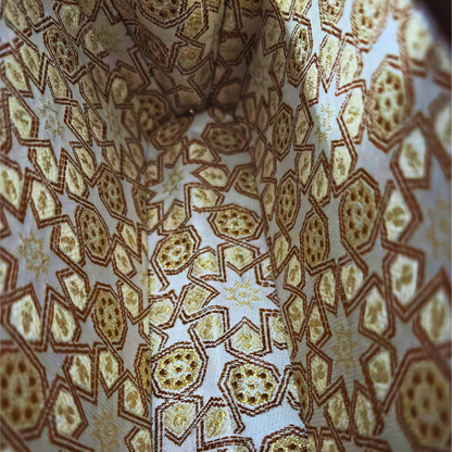 زنوبيا – حقيبة يد دمشقية فاخرة من الجوز مطعّمة بالصدف و مبطنة بالبروكار