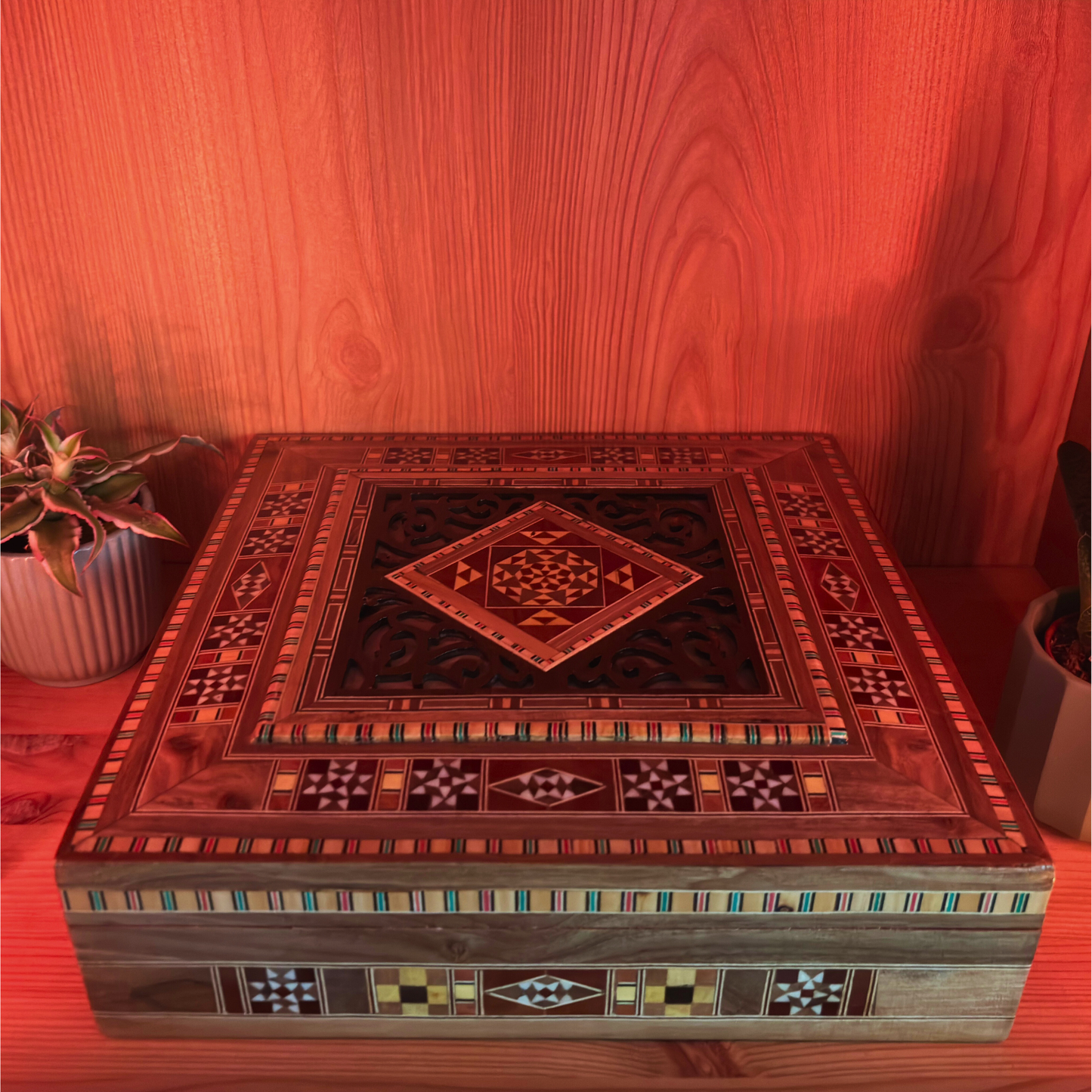Damaszener Mosaik-Schmucktruhe – Samtgefütterte Eleganz